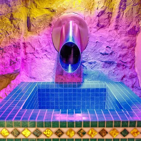 Otel Palin 4*